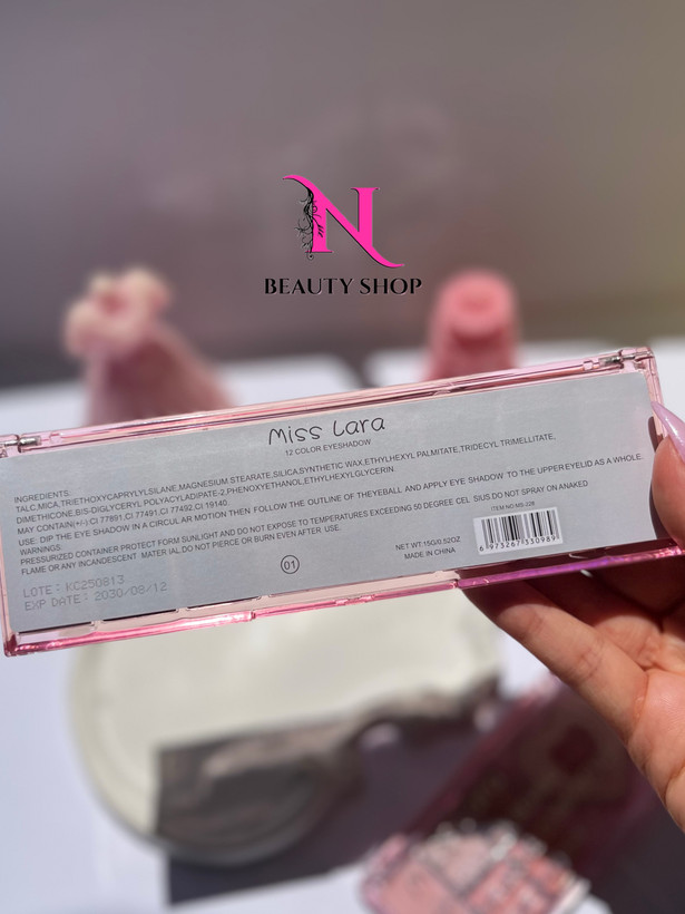 پالت سایه پینترستی میس لارا